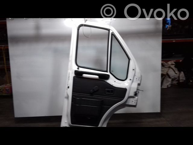 Durvis   9002Y3