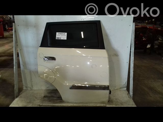 Puerta trasera   770042K010