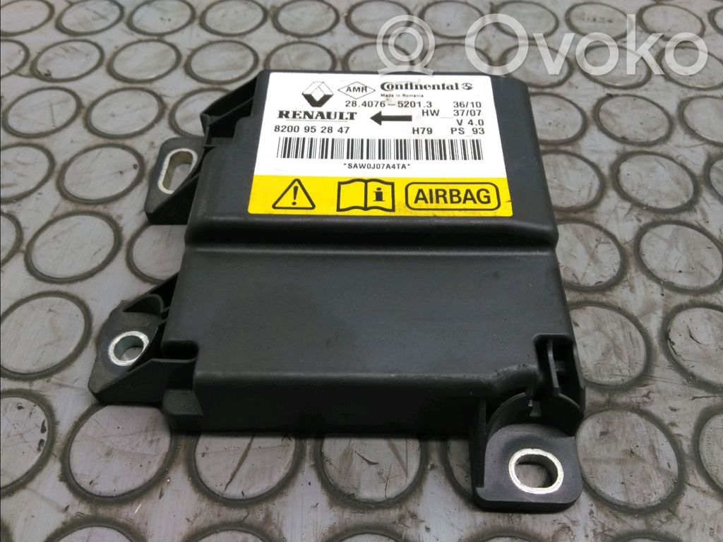 Airbag control unit/module   8201385569