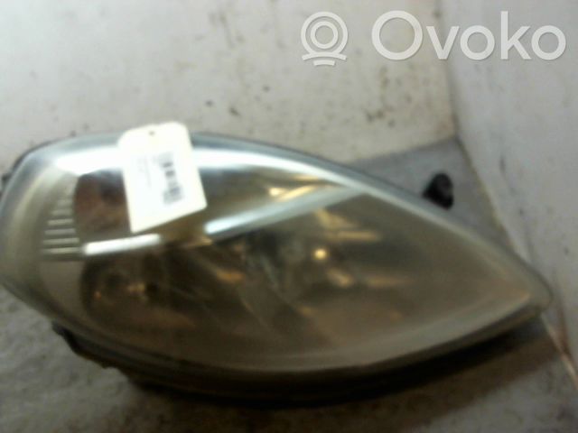 Lancia Ypsilon Phare frontale 