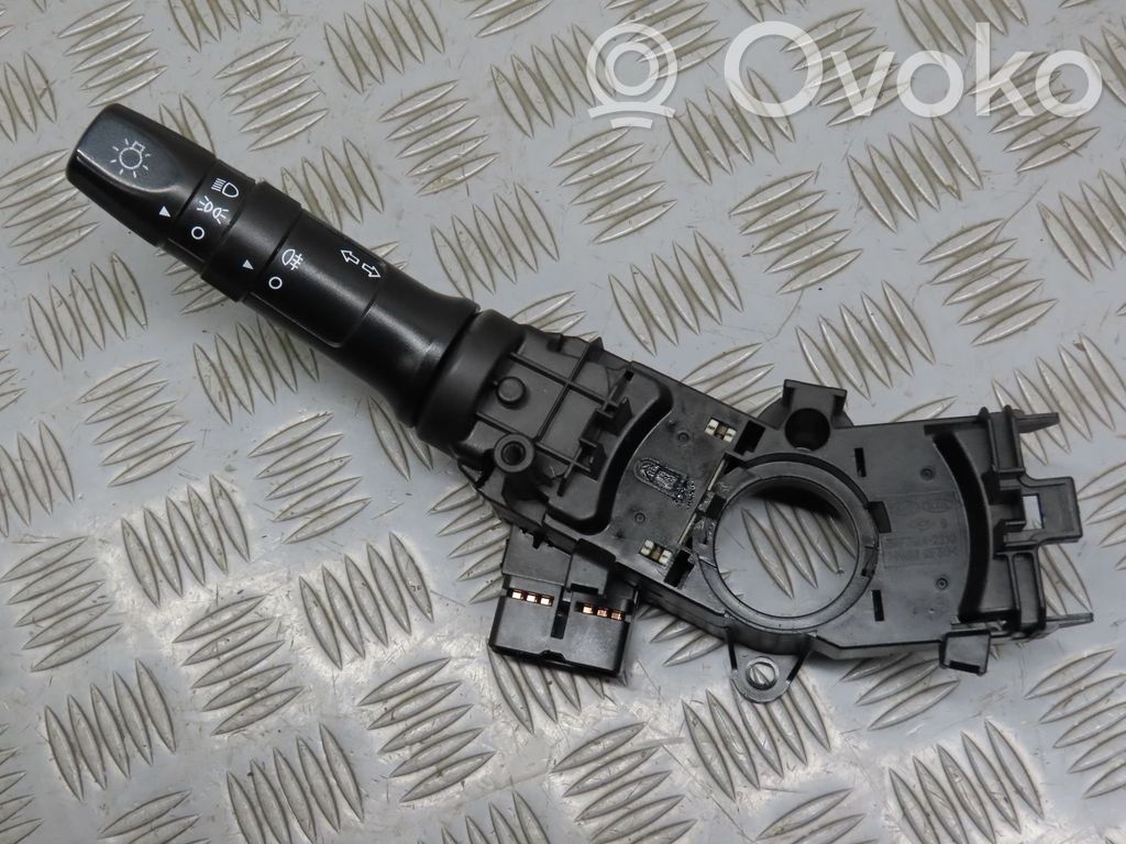 Interruptor de luz   934101Y621