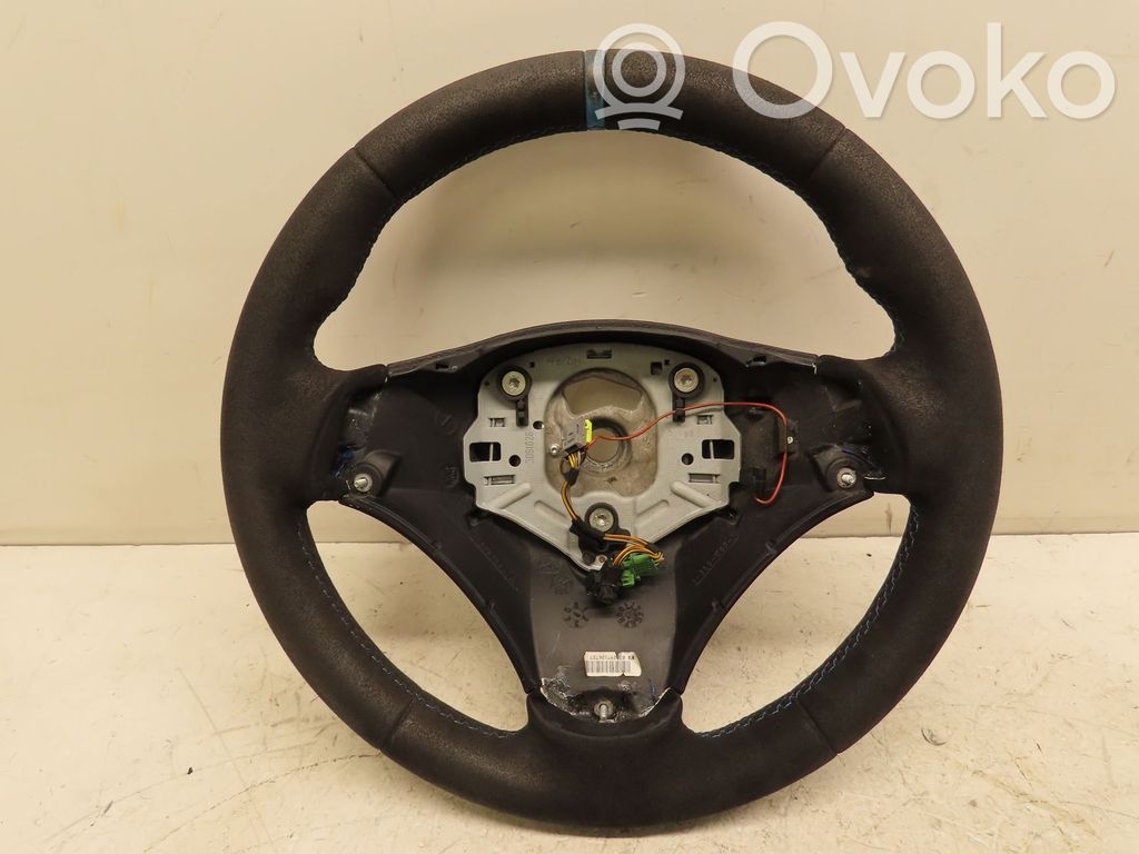 Volant   32306795570