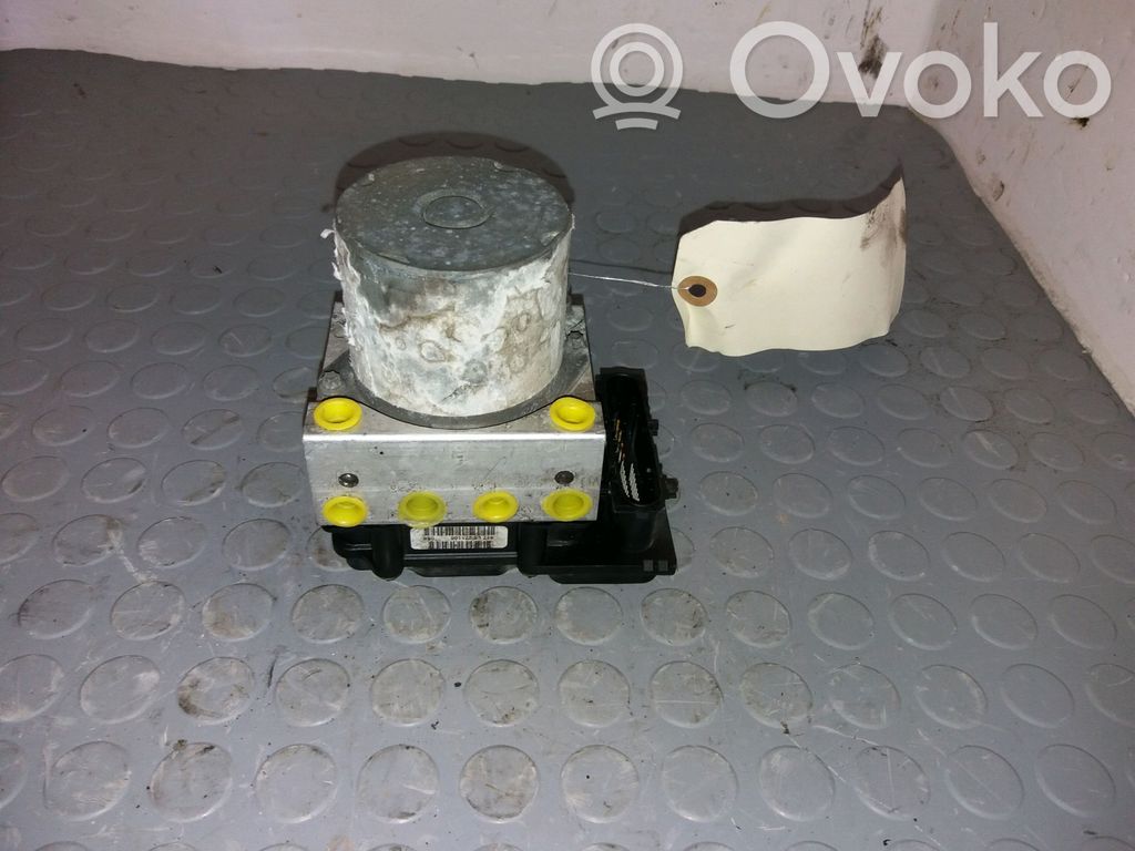 ABS-pumppu   4541N6