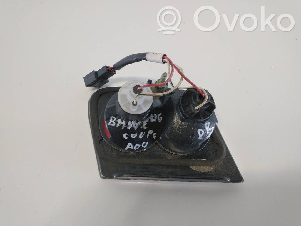 Tailgate rear/tail lights   03051