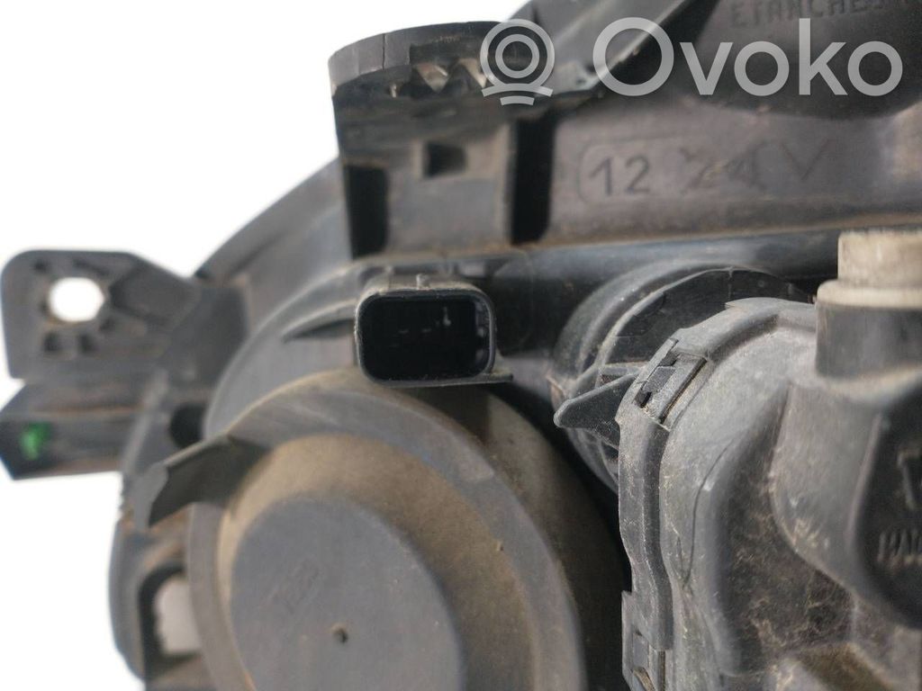 Headlight/headlamp   04064,820026