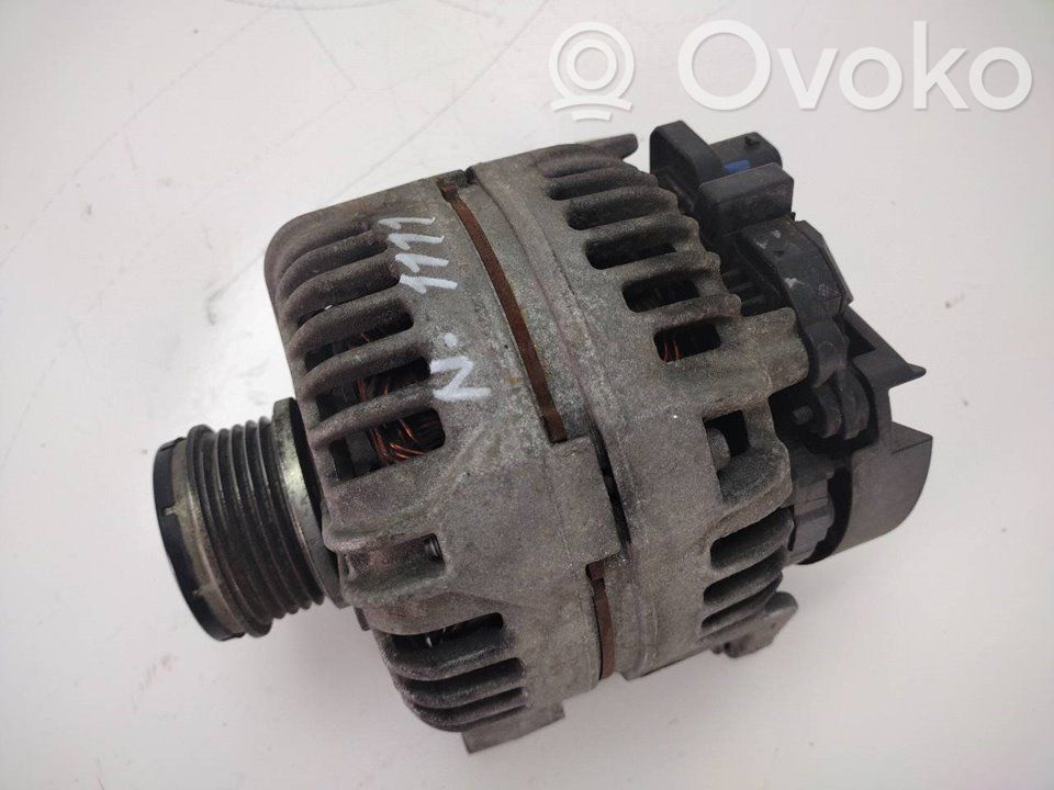 Alternador   0124425087,13266810