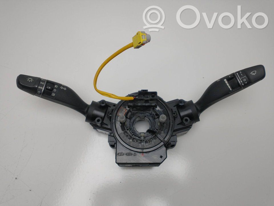 Hyundai i30 Interruptor de control multifunción 