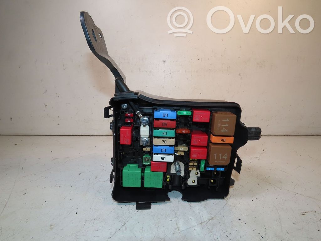 Fuse module   9671941780