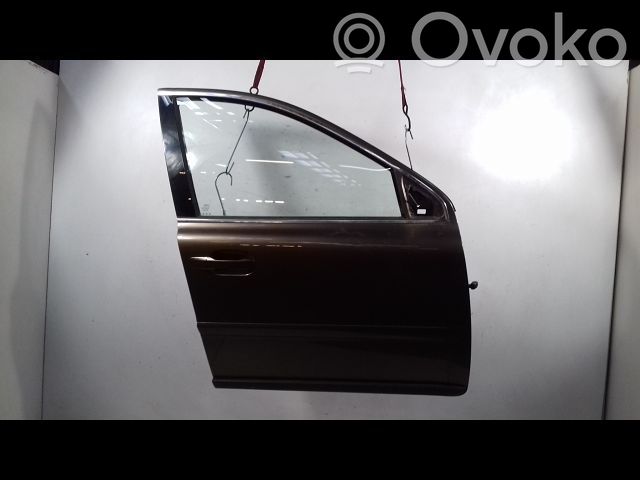 Front door   31385357