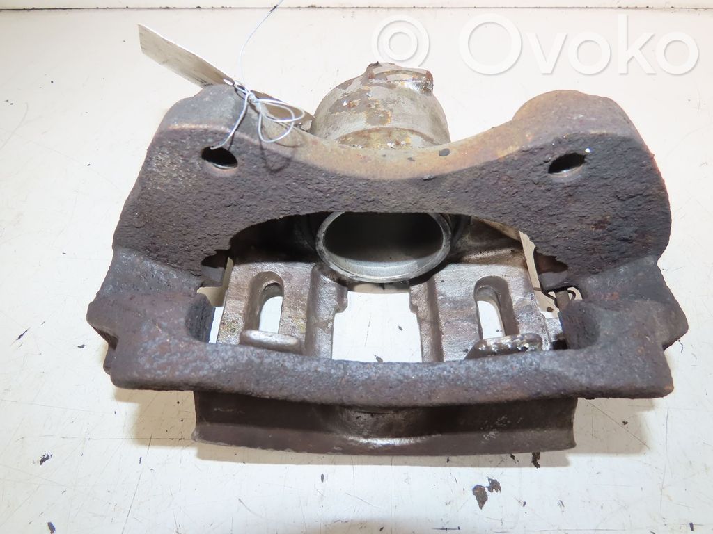 Front brake caliper   4400F7