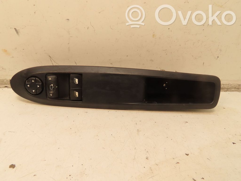 Citroen DS4 Electric window control switch 