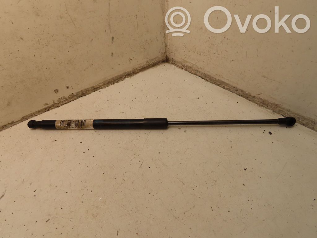 Peugeot 108 Tailgate/trunk strut/damper 
