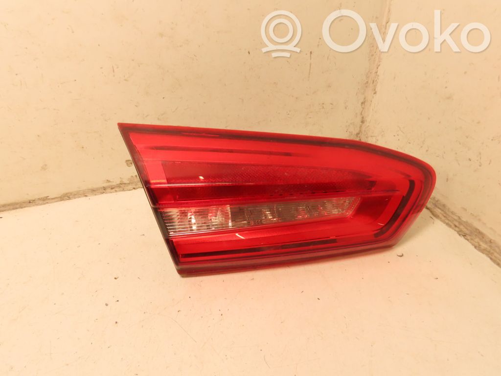 Ford Focus Takaluukun takavalot 