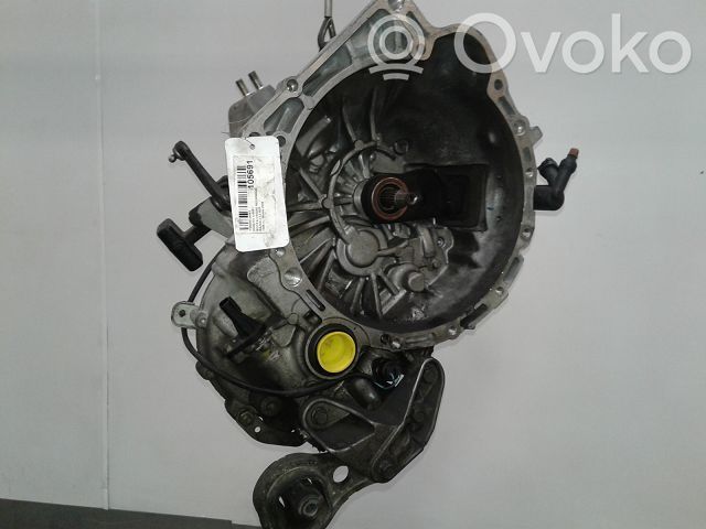 Mazda 2 Cutie viteze manuală cu 5 trepte 