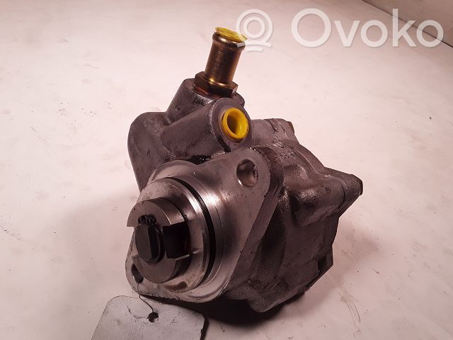 Pompa servosterzo   4007Y8
