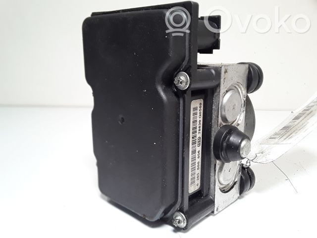 Renault Clio III Bomba de ABS 