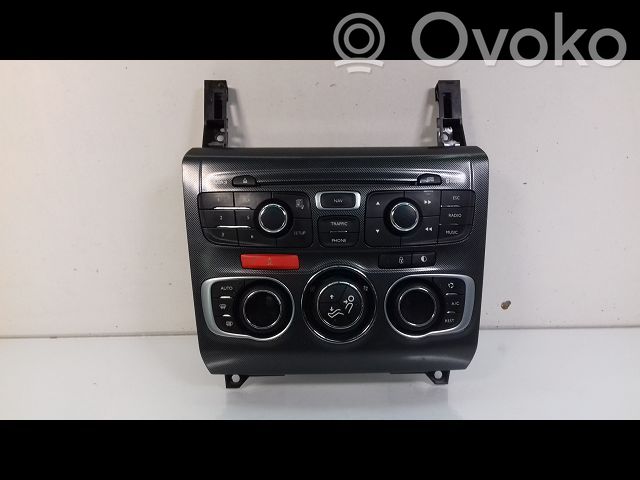 Citroen C4 II Climate control unit 