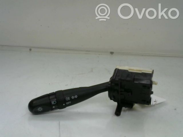 Suzuki Alto Commodo de clignotant 