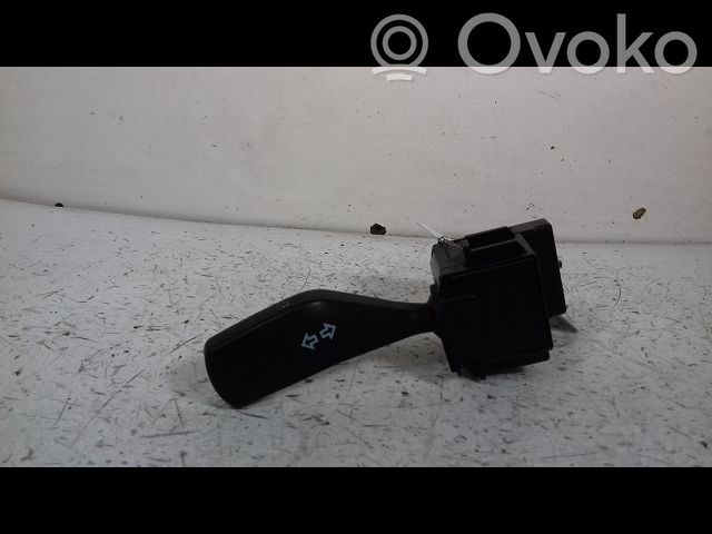 Ford Focus Leva indicatori 