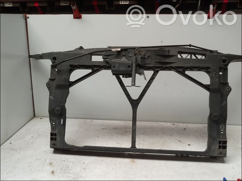 Mazda 3 I Radiatoru panelis 