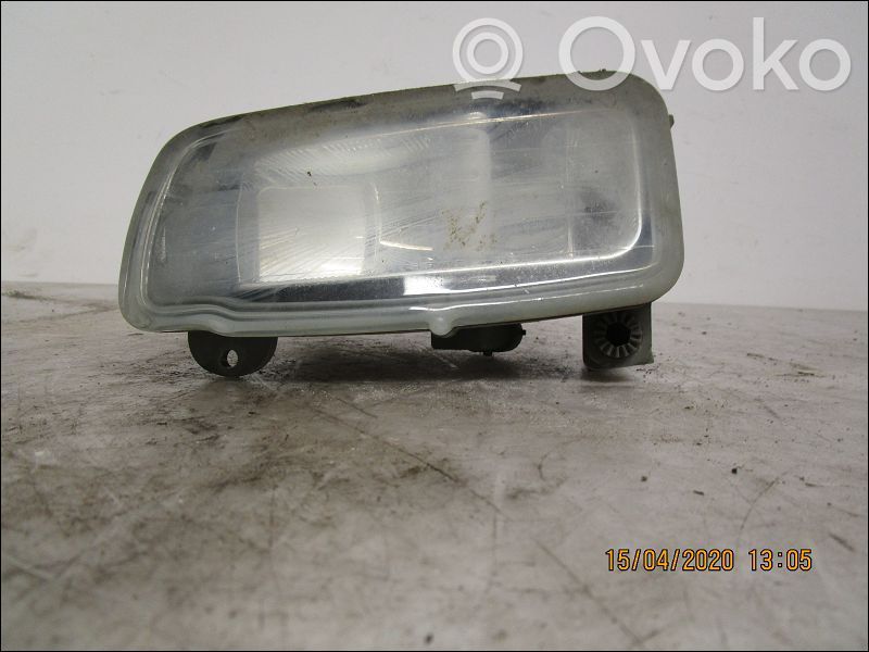 Front fog light   2019551