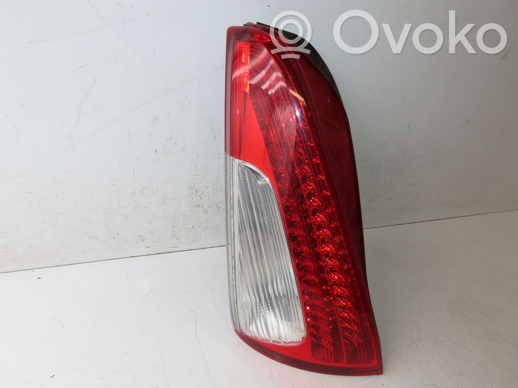 Lancia Musa Lampă spate în caroserie 
