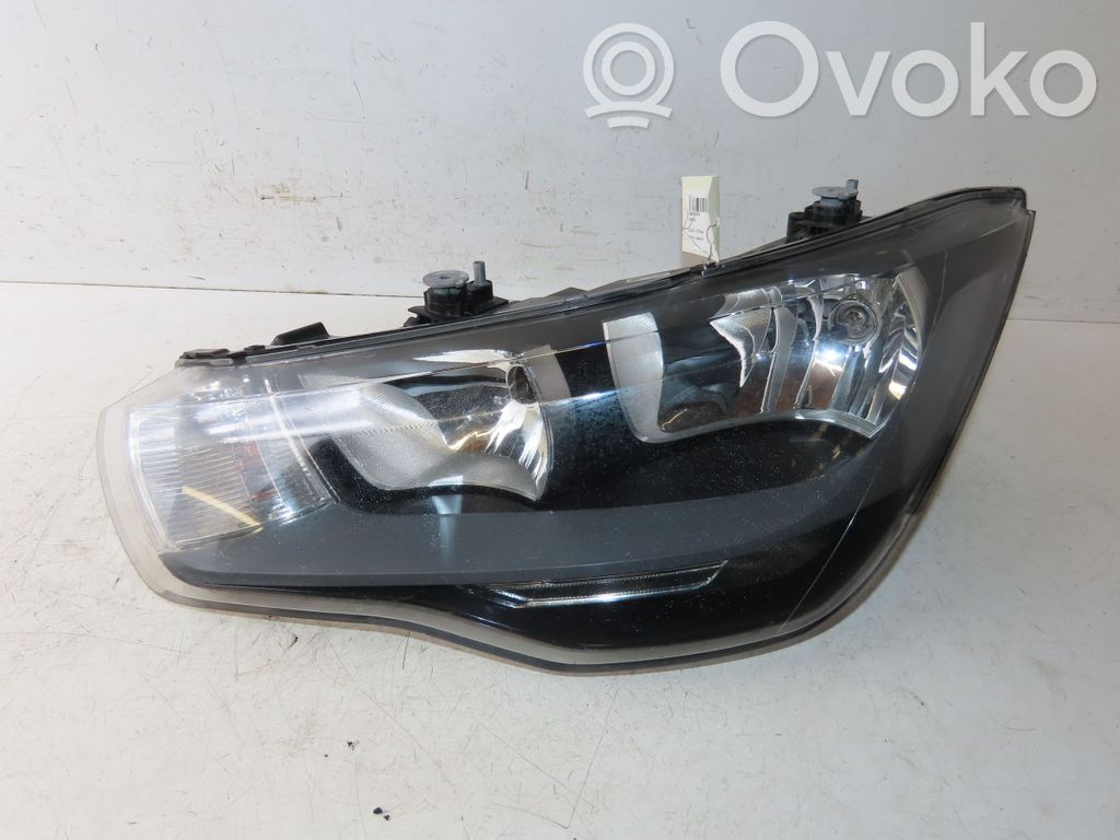Headlight/headlamp   8X0941003