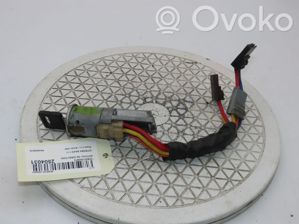 Citroen Saxo Ohjauspyörän lukitus 
