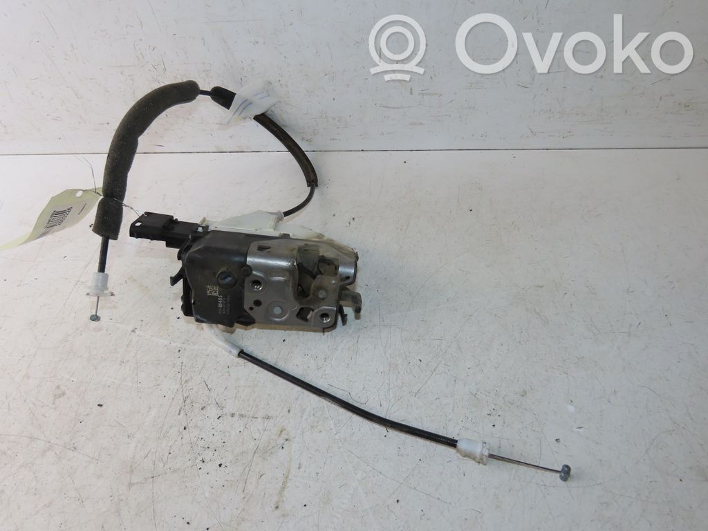 Front door lock   9135EA