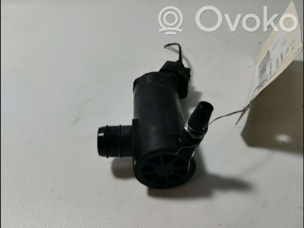 Mazda 6 Windscreen/windshield washer pump 