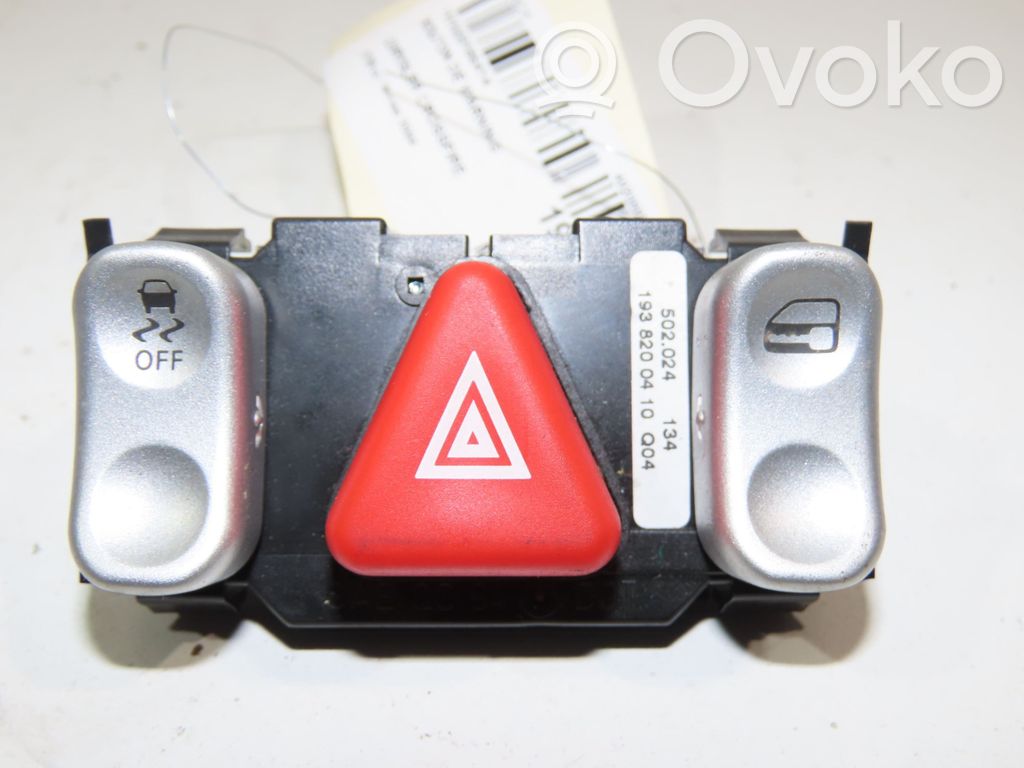 Hazard light switch   5102614AA