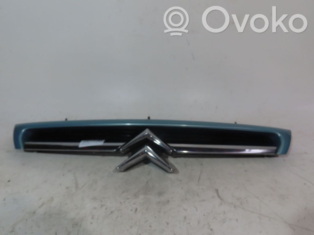 Citroen C8 Front bumper upper radiator grill 