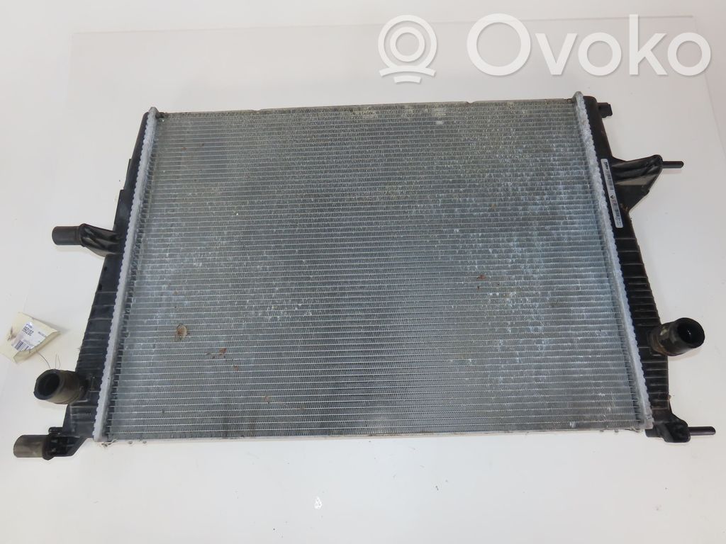 Renault Fluence Coolant radiator 