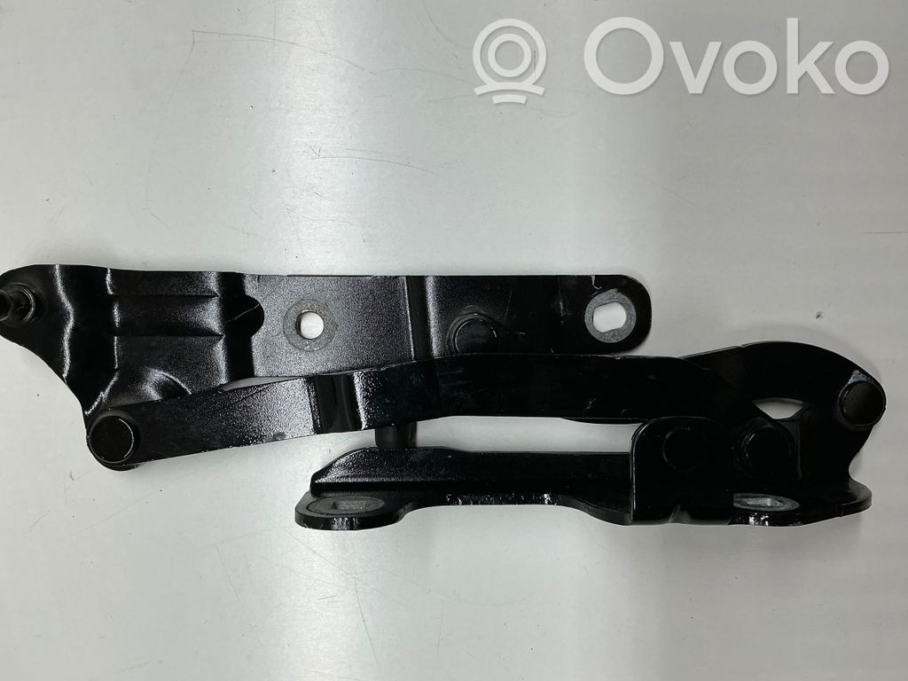 Chevrolet Camaro Tailgate/trunk/boot hinge 
