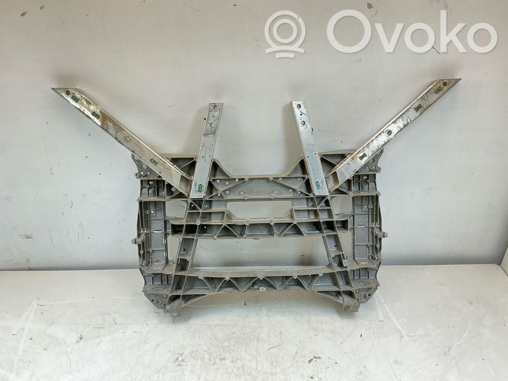 Chevrolet Corvette C8 Rama pomocnicza przednia 