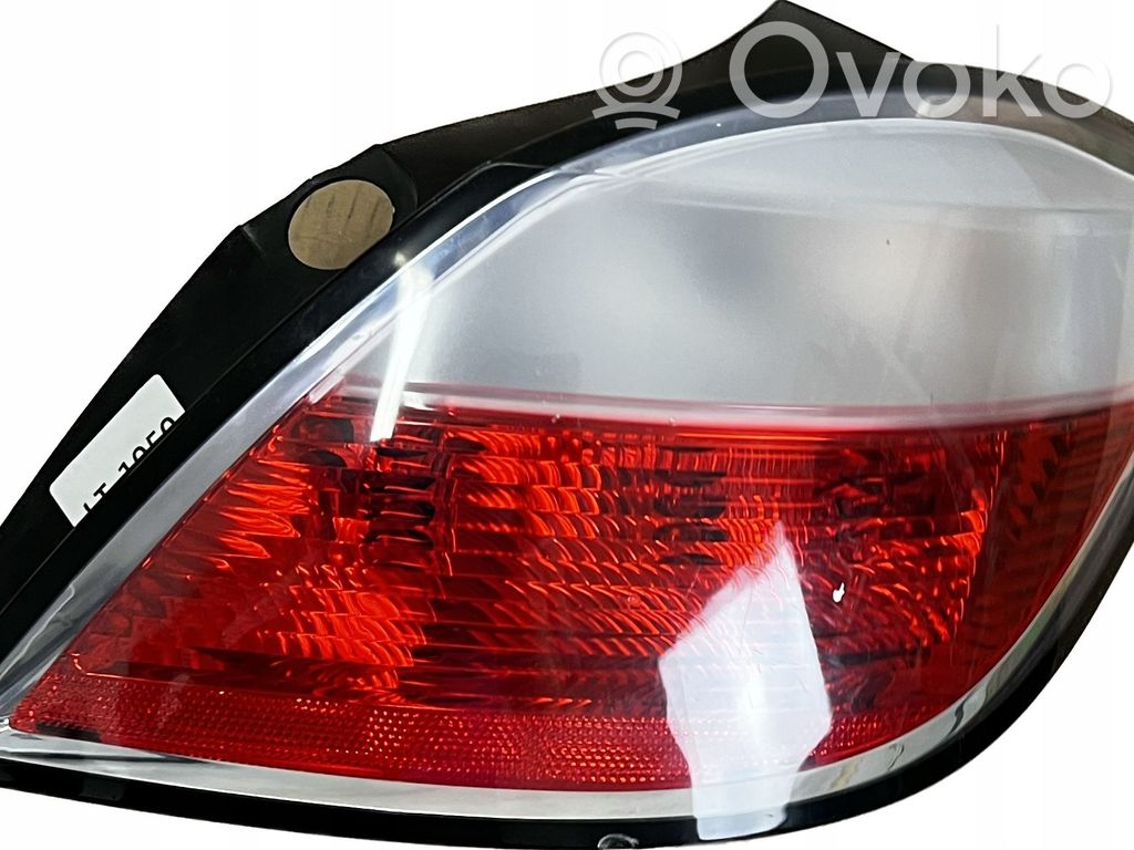 Rear/tail lights set   24451837LT1050,ORYGINAASO