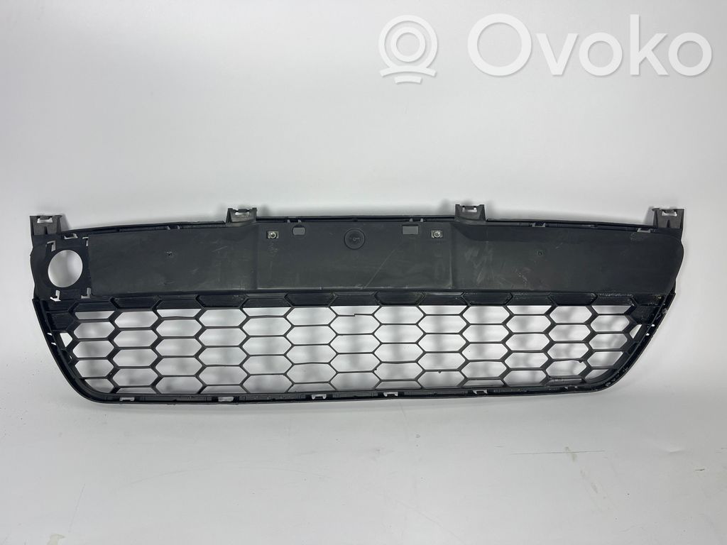 Front bumper lower grill   D651501T1