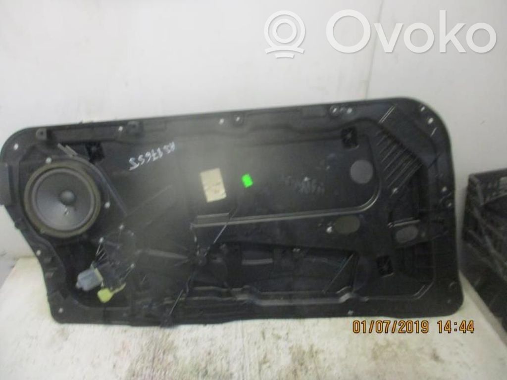 Ford Fiesta Elektryczny podnośnik szyby drzwi przednich 