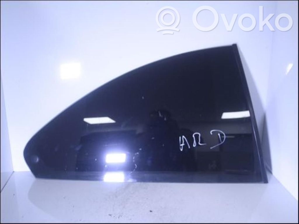 BMW 3 E46 Rear side window 