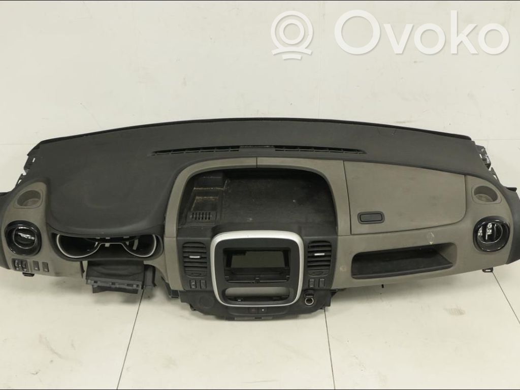Renault Trafic III (X82) Panel de instrumentos 