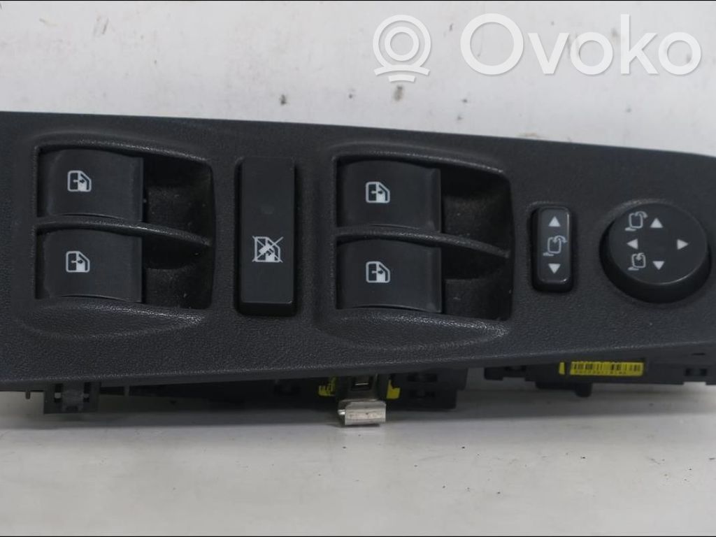 Interruptor del elevalunas eléctrico