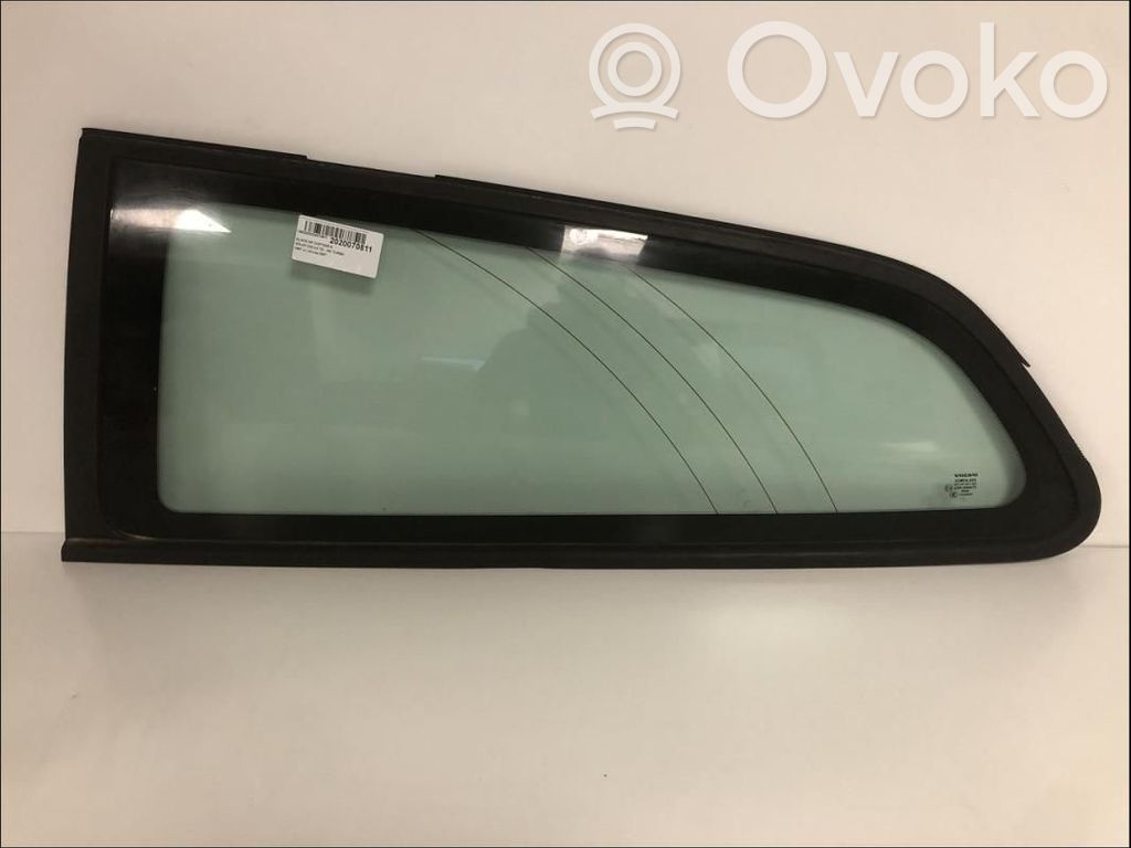 Vidrio lateral trasero   31386661