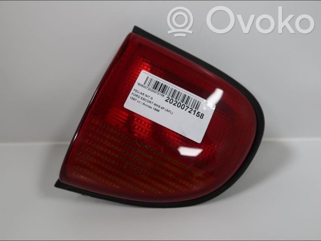 Tailgate rear/tail lights
