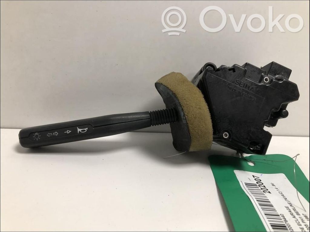 Peugeot 205 Light switch 