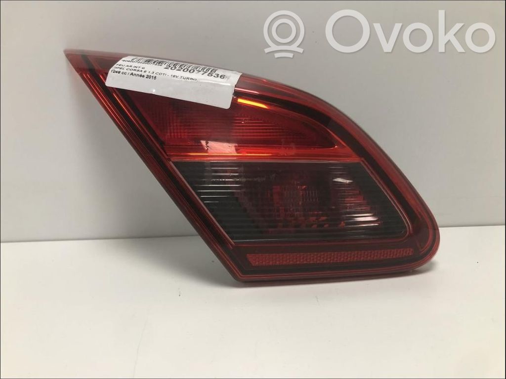 Tailgate rear/tail lights   13454504