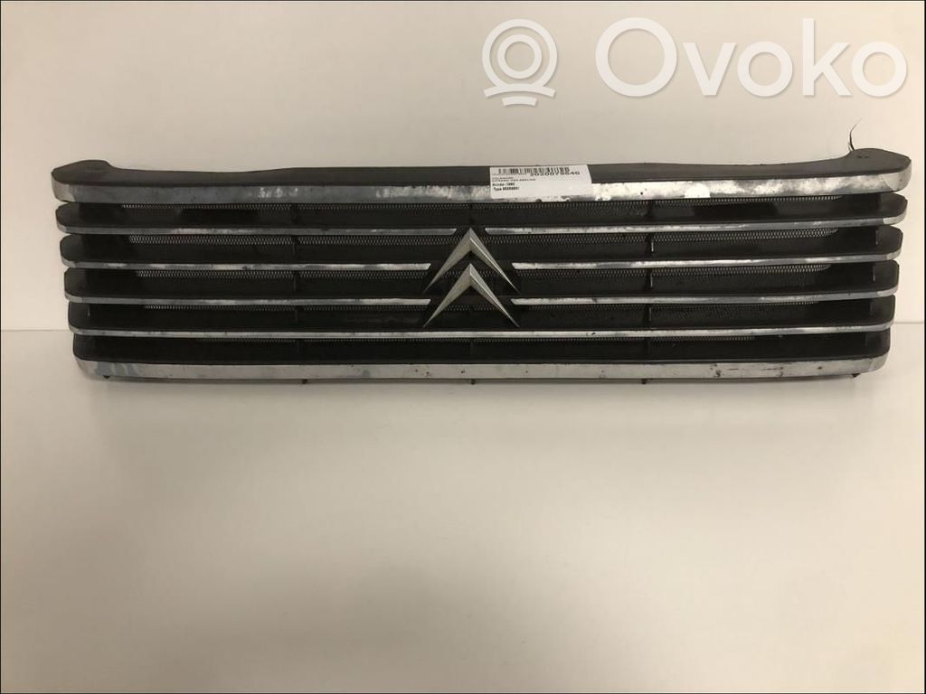 Grille de calandre avant