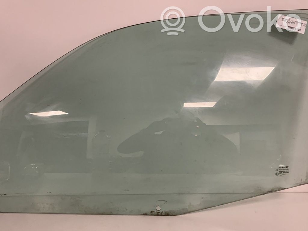 Renault Clio II Pagrindinis priekinių durų stiklas (keturdurio) 