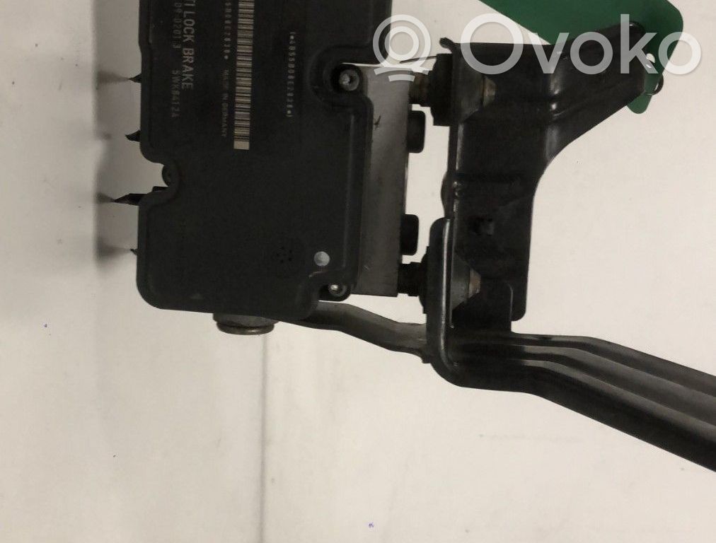 Pompa ABS   5611086G81000