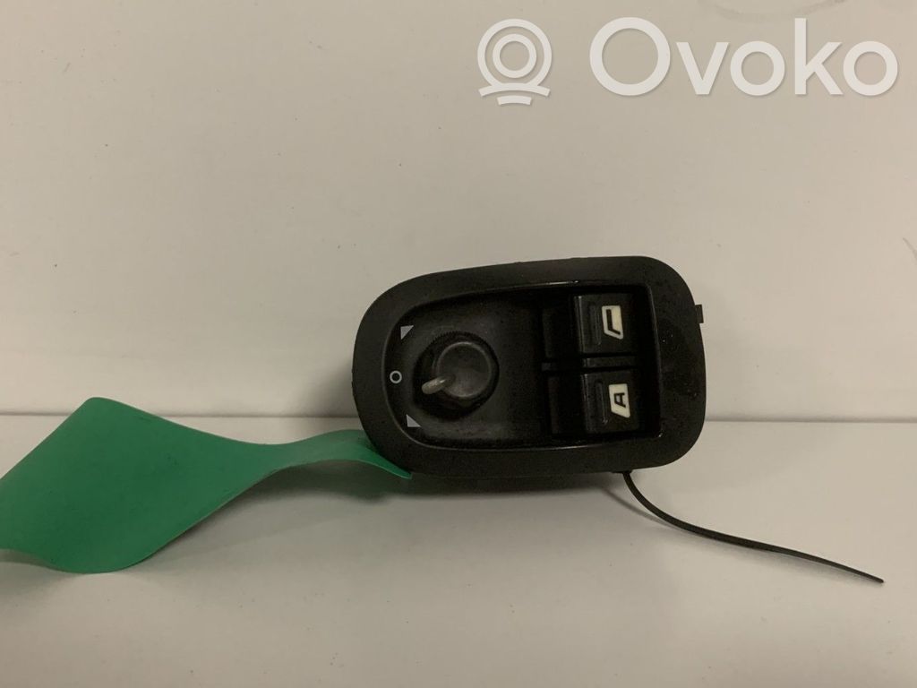 Peugeot 306 Electric window control switch 