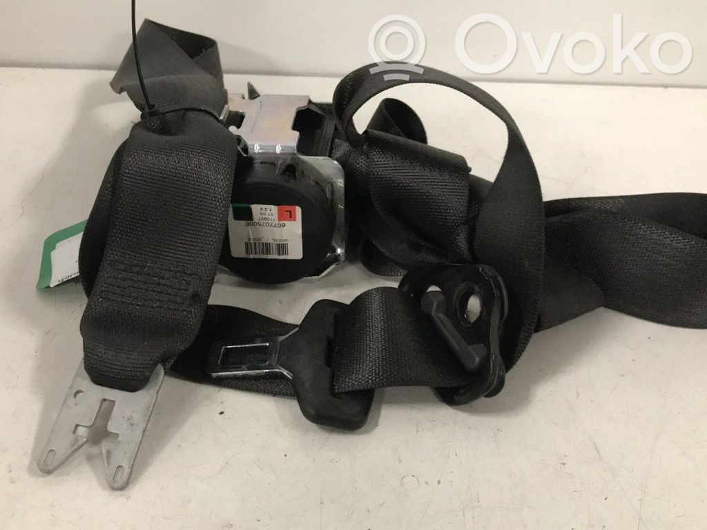Opel Corsa D Hebilla del cinturón delantero 